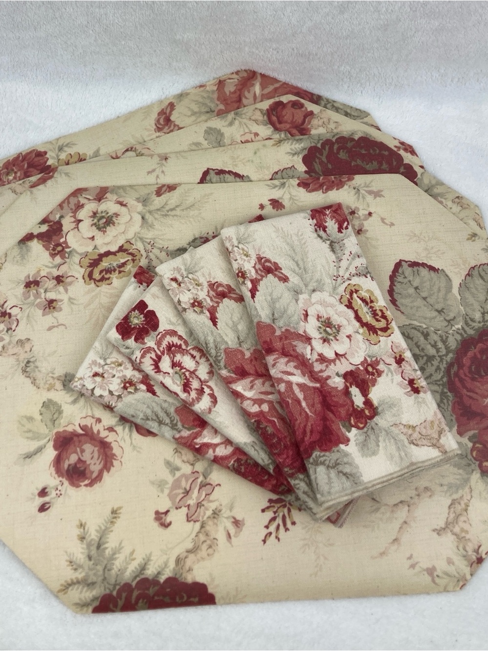 Waverly Norfolk Rose Placemats & Napkins Set of 4 Shabby Chic Farmhouse